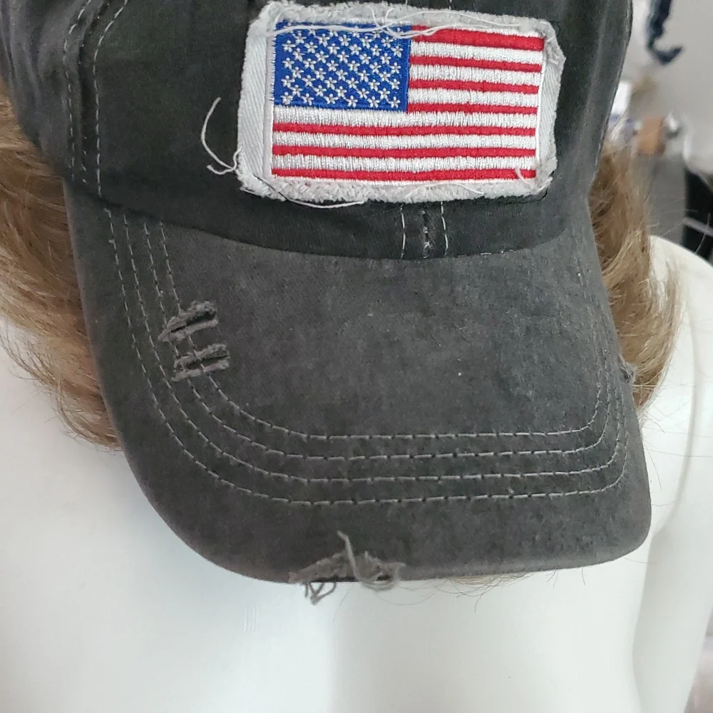 New Ametican Flag Gray Distressed Hat Ball Cap.